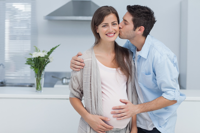 نصائح للزوج للحفاظ على صحة زوجته الحامل