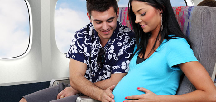 هل توجد خطورة في حالة السفر أثناء الحمل ؟