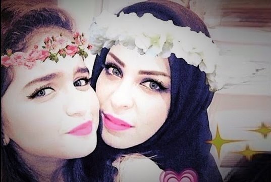 حلا الترك تحتفل بعيد ميلادها الـ 15مع والدتها