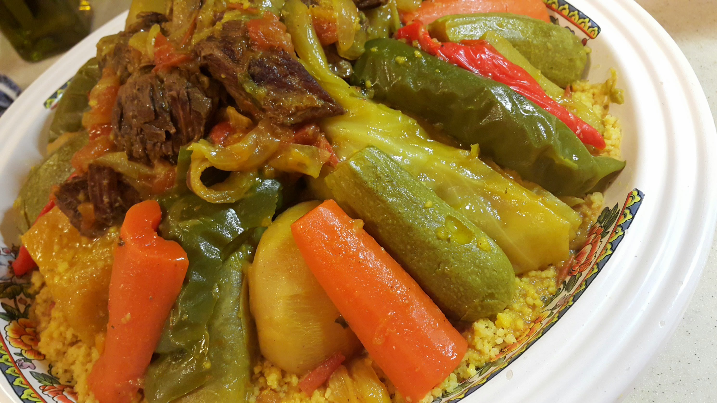 اكلات رمضان وصفة كسكس بالخضار واللحم على الطريقة المغربية