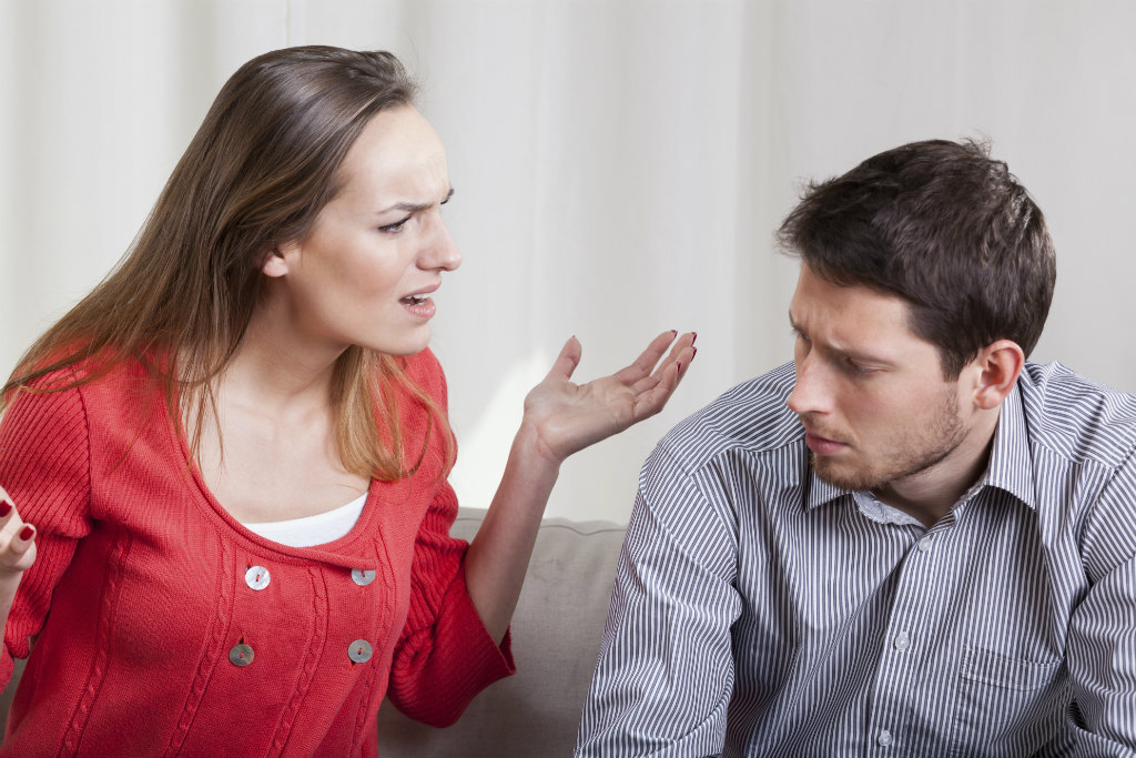كيفية التعامل مع الزوج ضعبف الشخصية