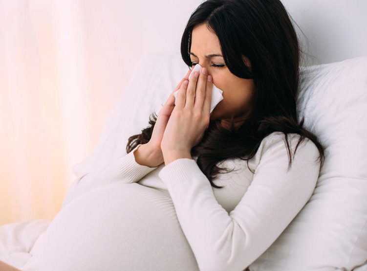 مرض الكحة عند المرأة الحامل