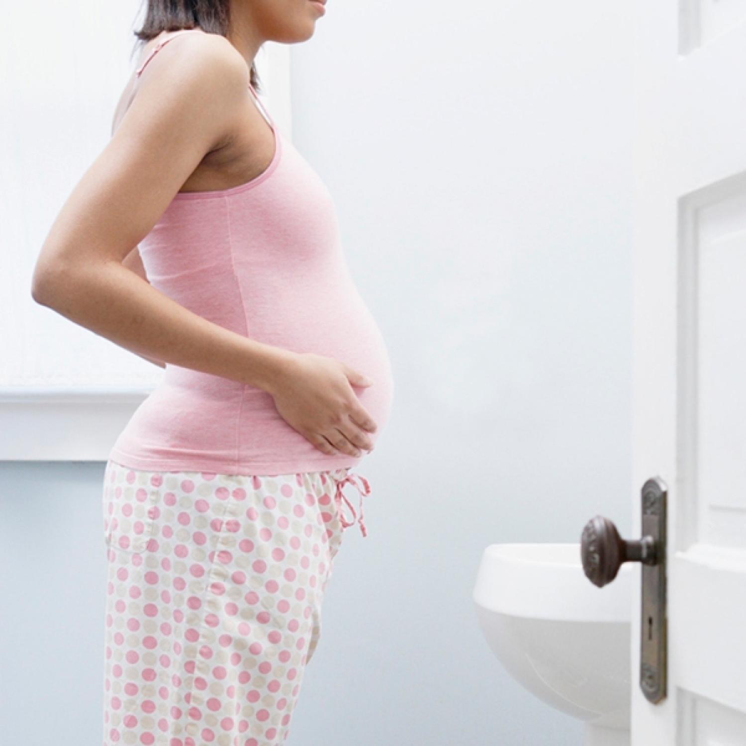 طرق علاج الامساك للحامل