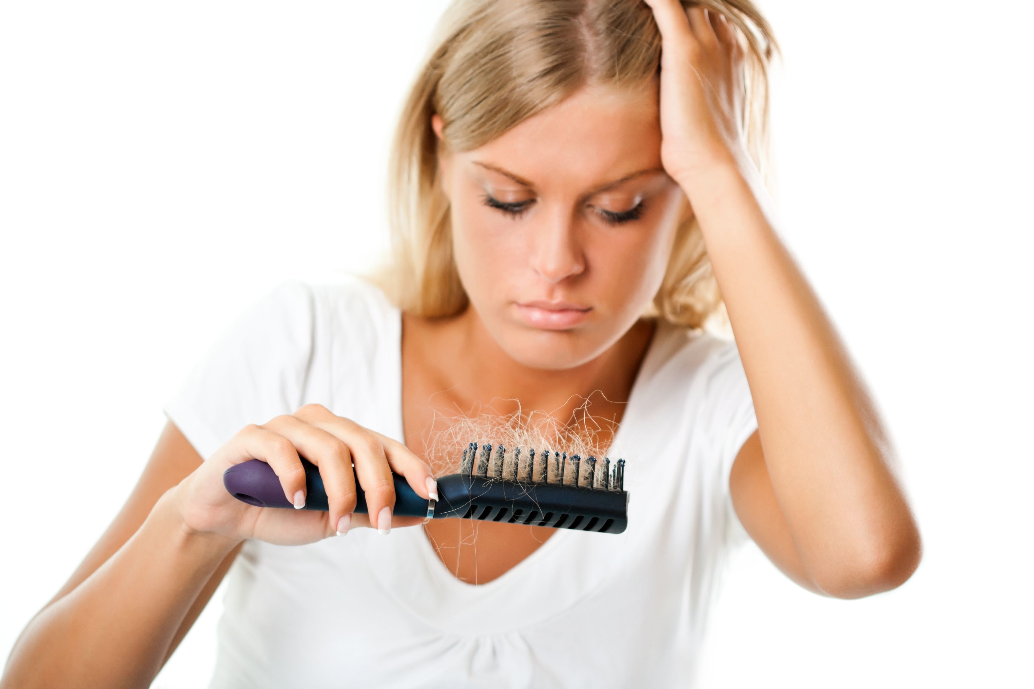 نقص البروتين يسبب تساقط الشعر