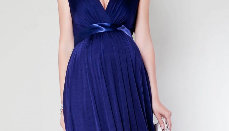 فستان سهرة للحوامل باللون الازرق