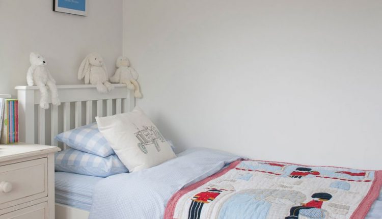 blue and white Child bedroom