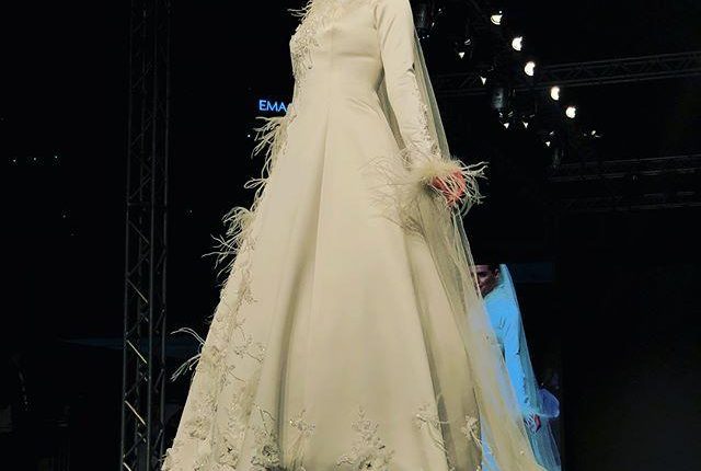 فستان زفاف بالريش من مجموعة Miss Ayshe