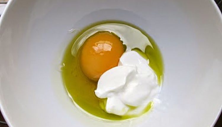 خليط البيض مع الزبادي للشعر