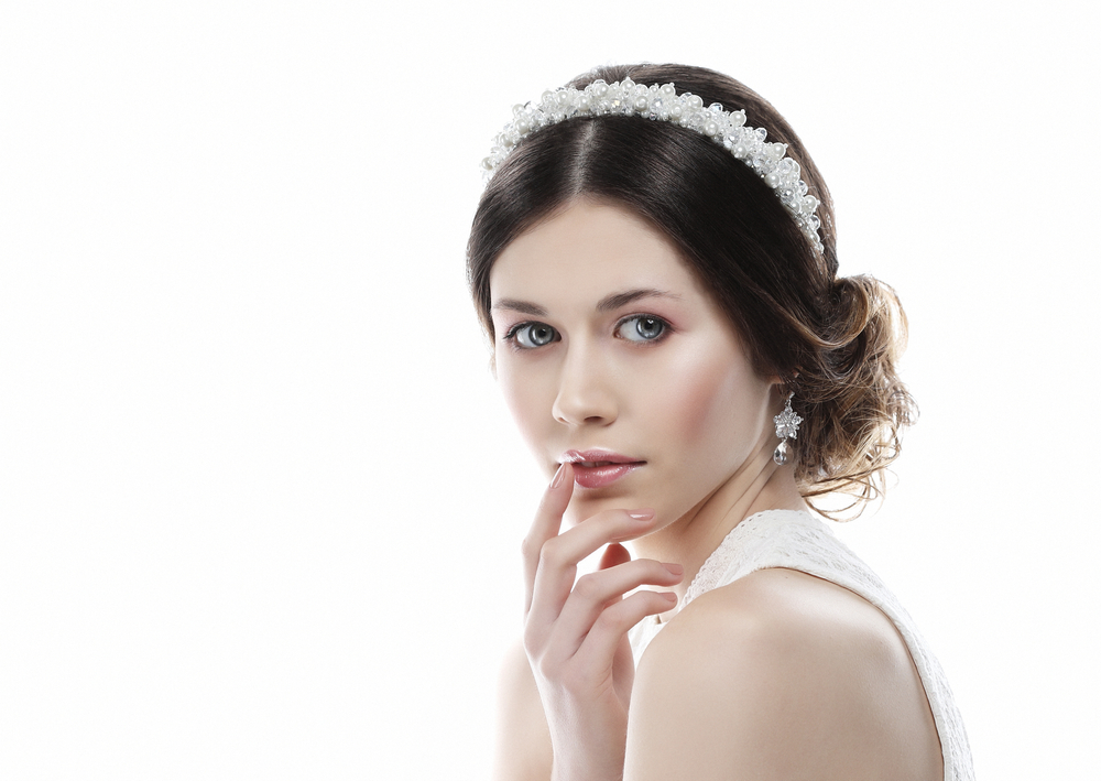 نصائح ذهبية تساعدك في اختيار تاج زفافك