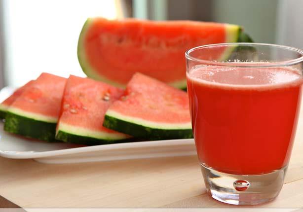 عصير البطيخ الأحمر افضل المشروبات في رمضان