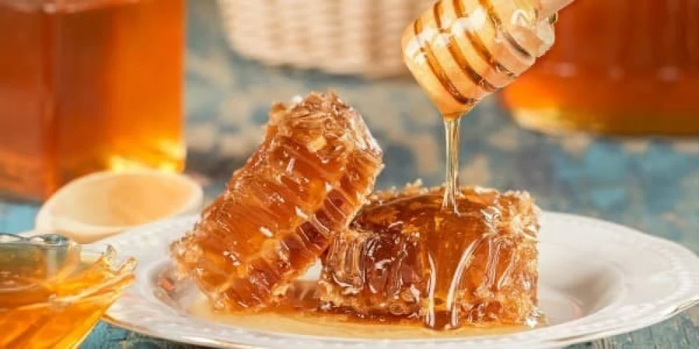 فوائد عسل المانوكا لعلاج جرثومة المعدة