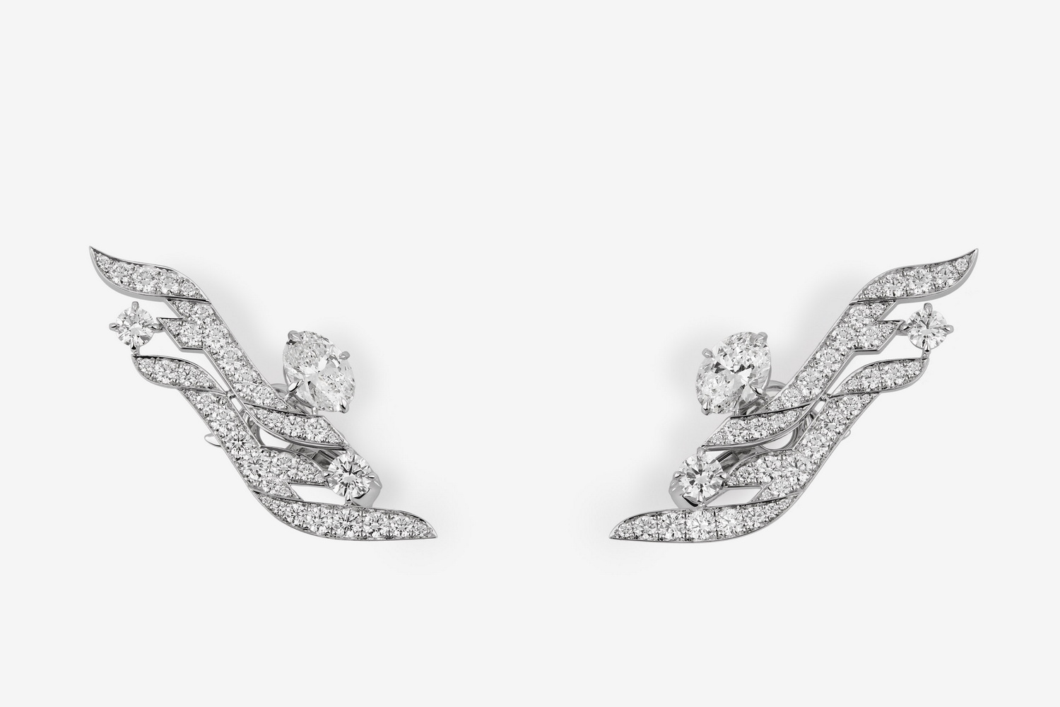 FENDI TRIPTYCH باكورة المجوهرات الراقية من فندي