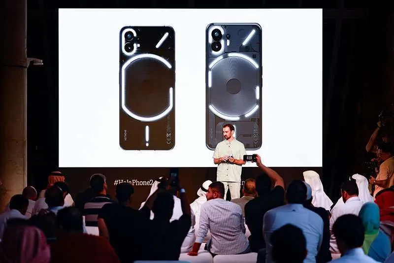 Nothing تطلق هاتفها”2” في الشرق الأوسط