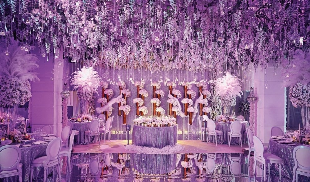 ديكورات زفاف باللون البنفسجي - أجمل ثيمات زفاف رائعة للعروس العصرية