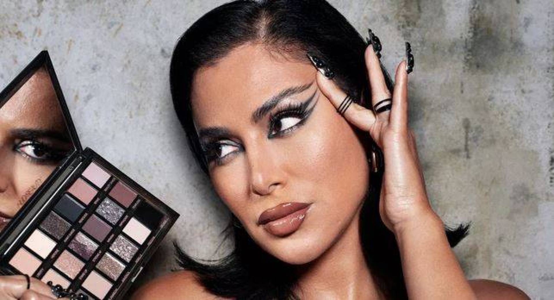 مجموعة Pretty Grunge من هدى بيوتي