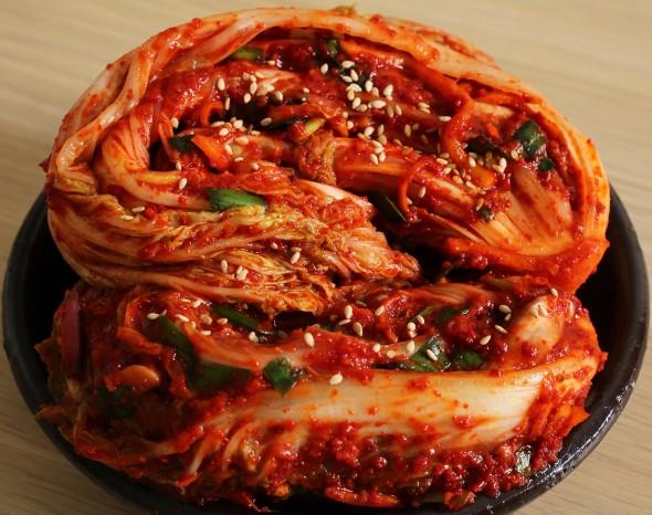 أربع وصفات لإعداد الكيمتشي الكوري