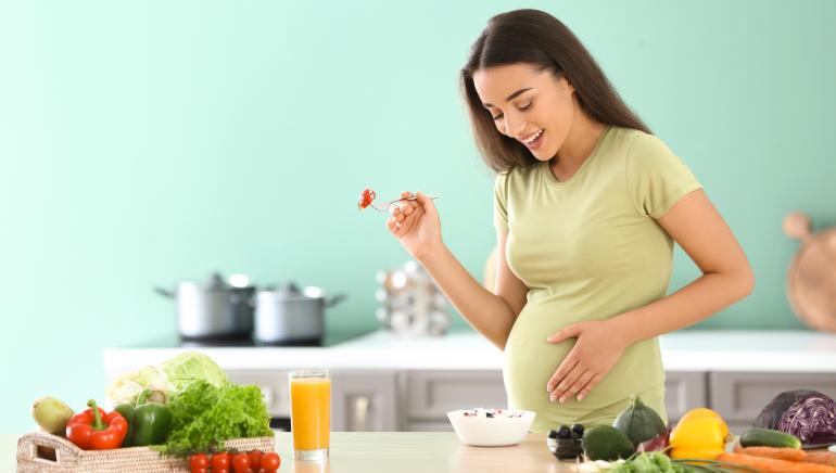 النظام الغذائي بفترة الحمل وتأثيره على الأطفال