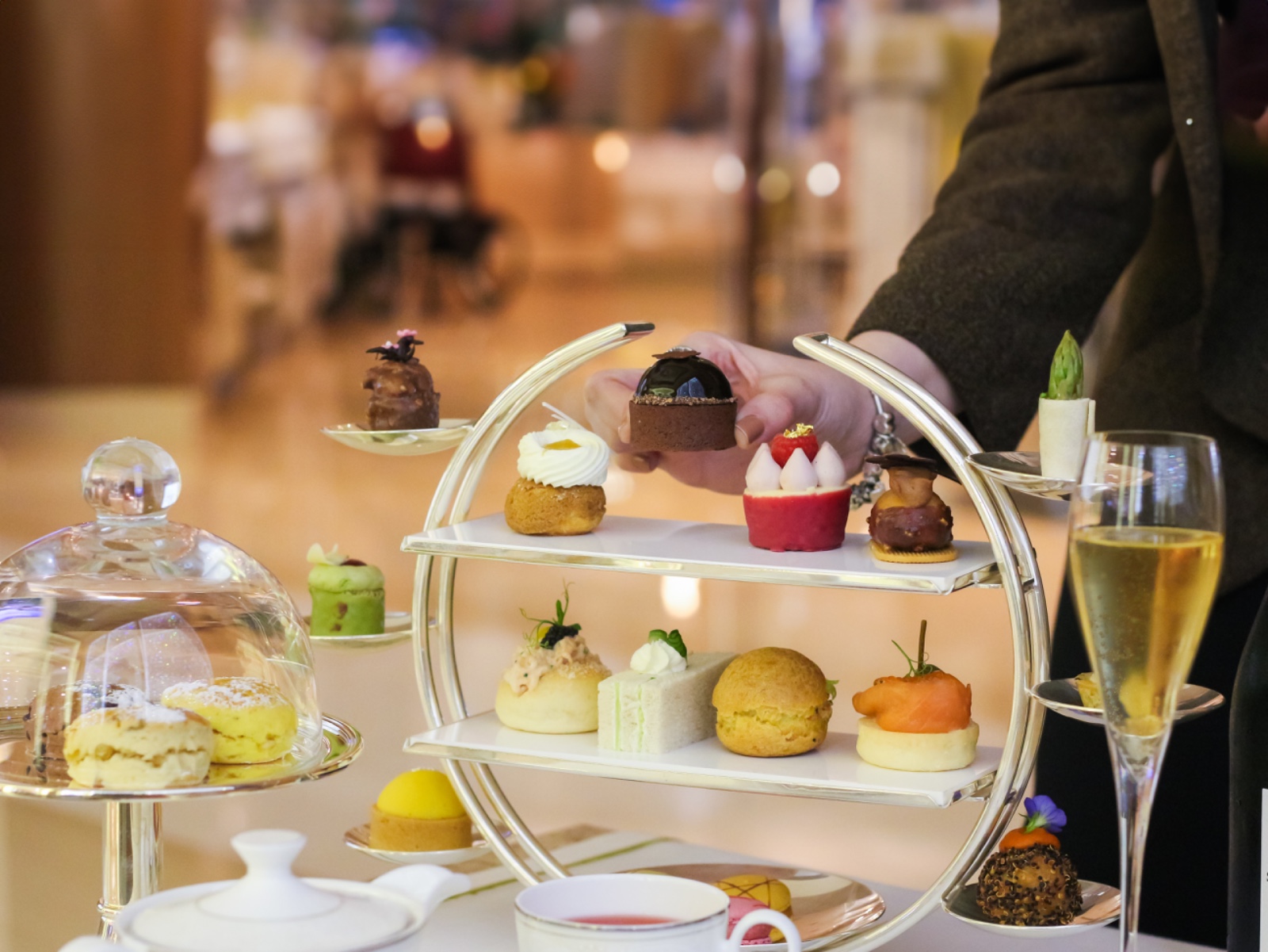 كمبينسكي مول الإمارات