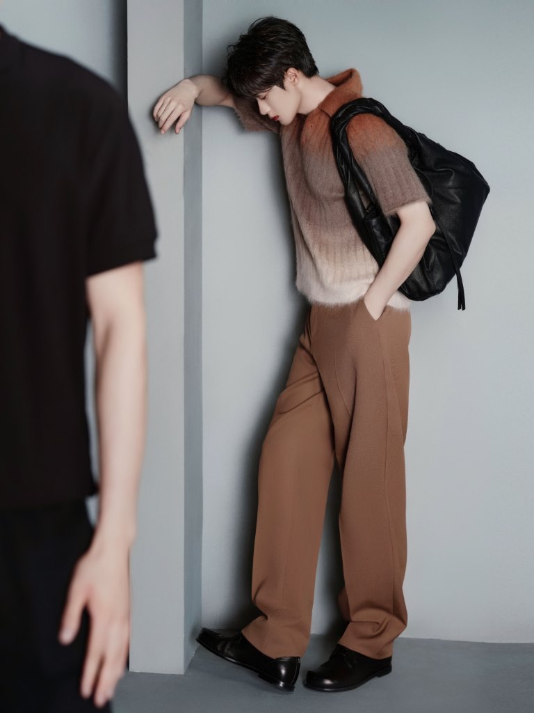 عودة حقيبة FENDI Spy Bag إلى منصات العرض