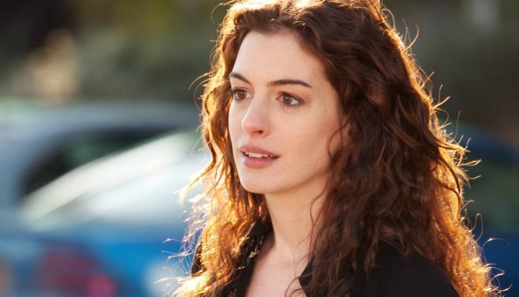 Anne Hathaway Love and other drugs
