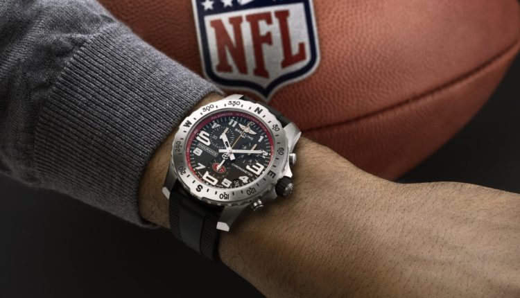 Breitling الشريك الرسمي للدوري الوطني لكرة القدم الأمريكية