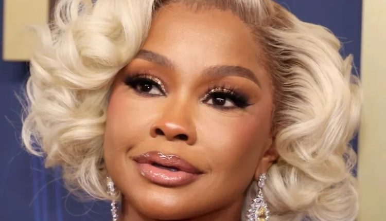 صيحات جمالية من حفل «Emmy Awards»