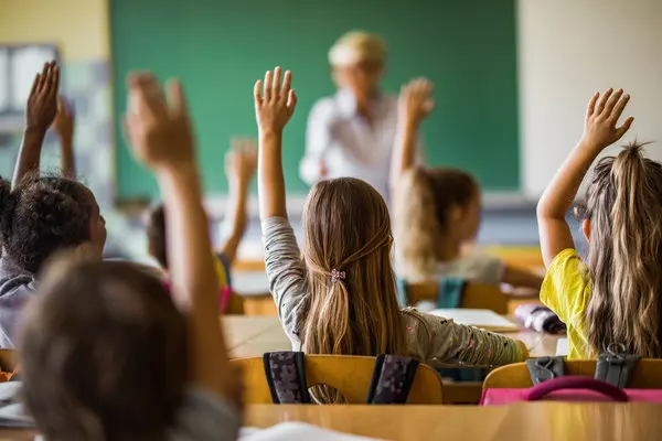تلاميذ في الفصل