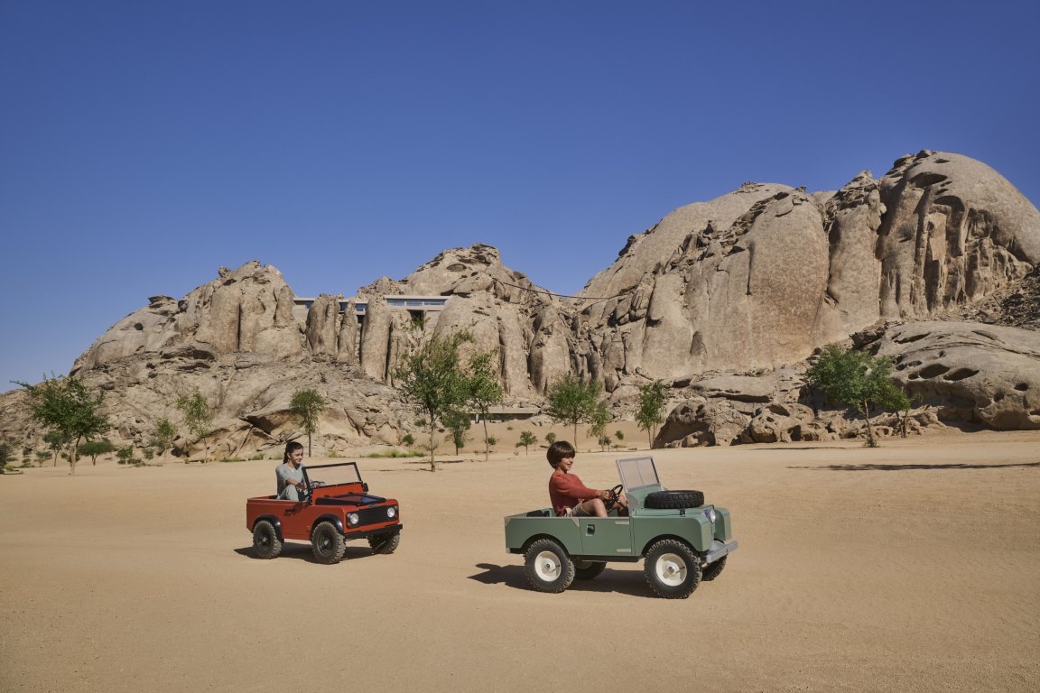 احتفل باليوم الوطني السعودي في شيبارة وديزرت روك