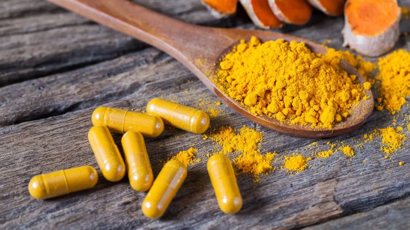 مكملات الكركم