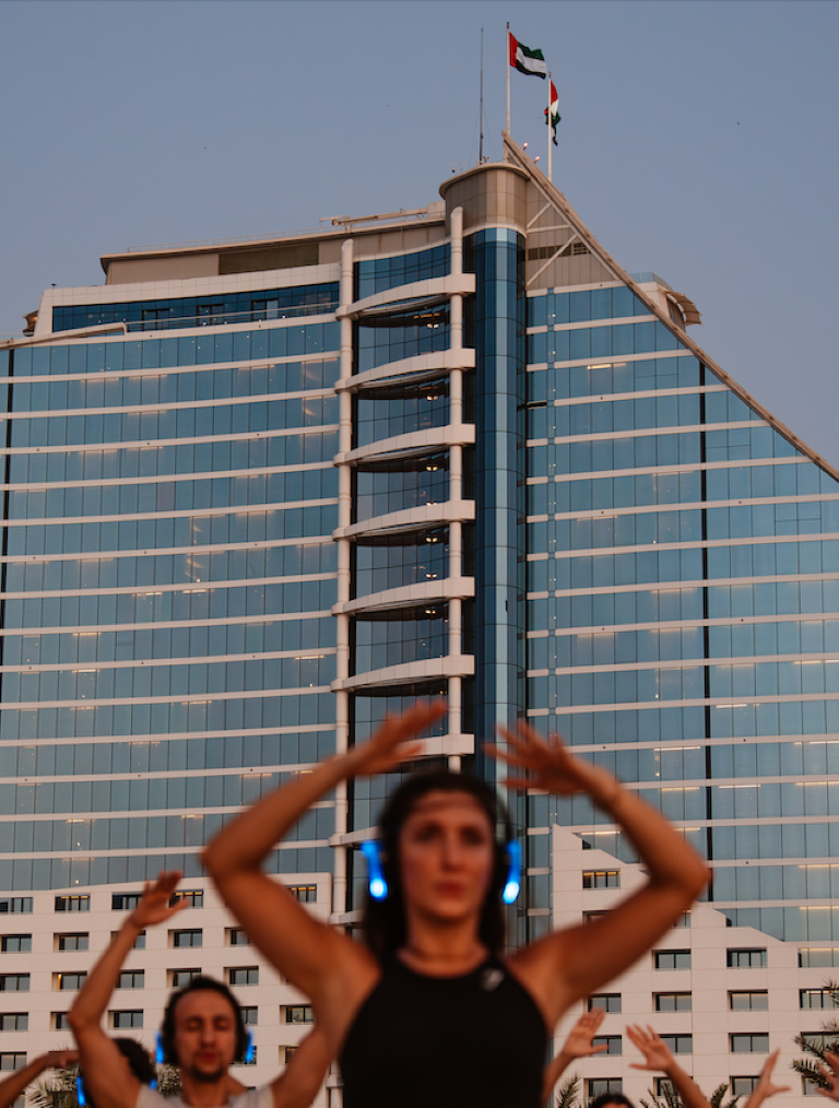 جميرا ترتقي بالرفاهية: تعاون استثنائي مع "سانكتوم" يفتح أبواب تجارب التأمل والحركة الفريدة