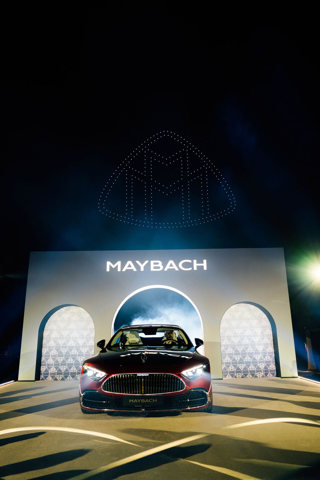 مرسيدس-مايباخ SL 680 Monogram Series مفهوم جديد للفخامة