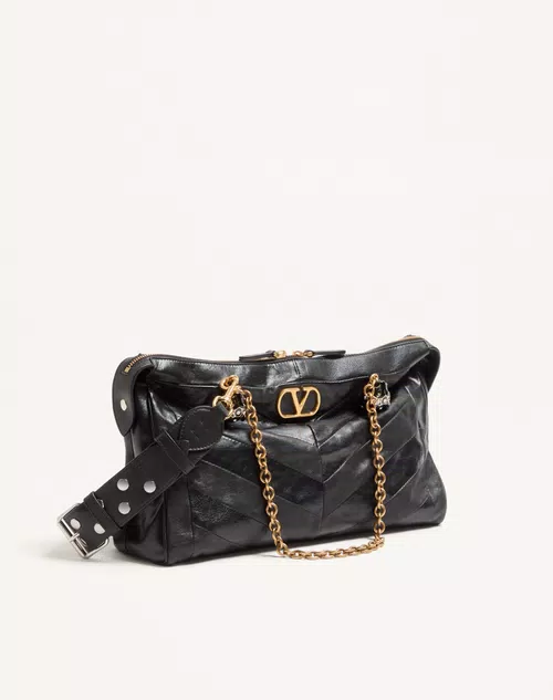 أهم الحقائب التي كشفت عنها دور الأزياء