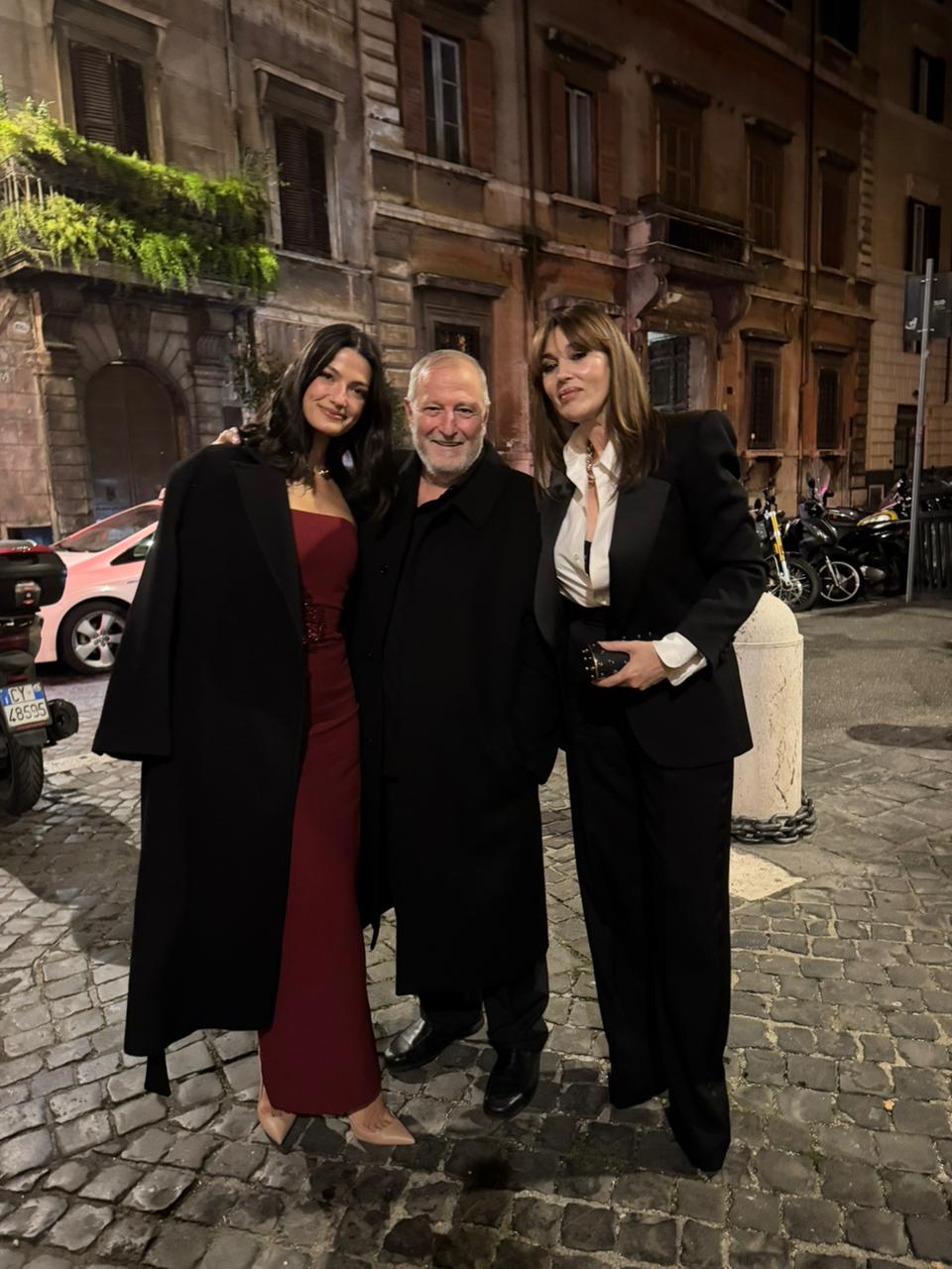 محاور المشاهير يلتقي مونيكا بيلوتشي ورامي مالك وتارا عماد في عاصمة الإبداع الإيطالي