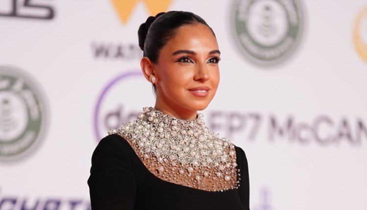 تسريحات شعر النجمات في مهرجان القاهرة السينمائي 2025