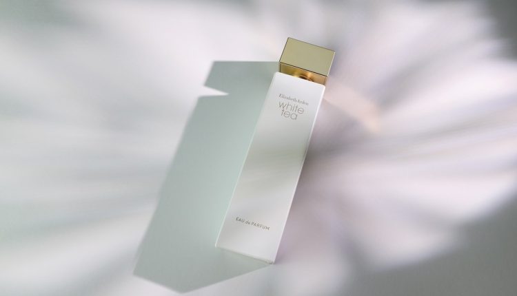 اكتشفي عطور الشاي برائحة الدفء والهدوء