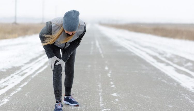 آلام الركبة في الشتاء