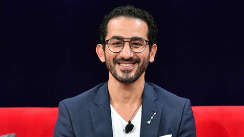 400 نظارة عند أحمد حلمي... لكل مزاج ودور سينمائي واحدة