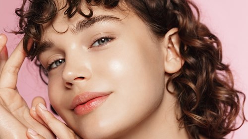 منتجات «Paula's Choice» تعيد رسم ملامح العناية بالبشرة