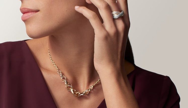 إصدارات من دور المجوهرات العالمية في 2025