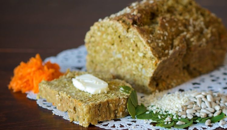 خبز المورينجا ثيبلا