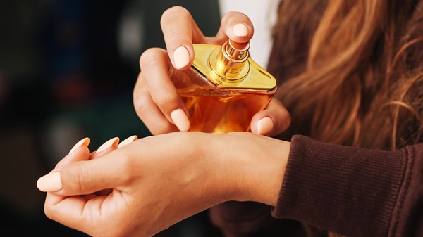 في ليالي رمضان عطور جلدية فاخرة تأسر الحواس