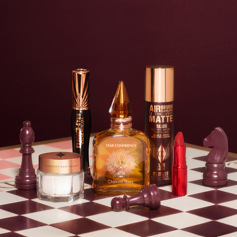 شارلوت تلبوري تتوج ملكاتها في شهر رمضان مع ليلى زاهر ورهف الحربي