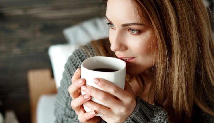 ارتشاف القهوة