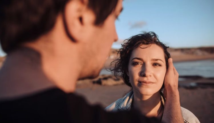 التعلق العاطفي