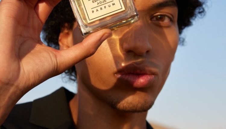 عطر إسبريسو عود.. ثورة في مفهوم الروائح الخشبية لعام 2026