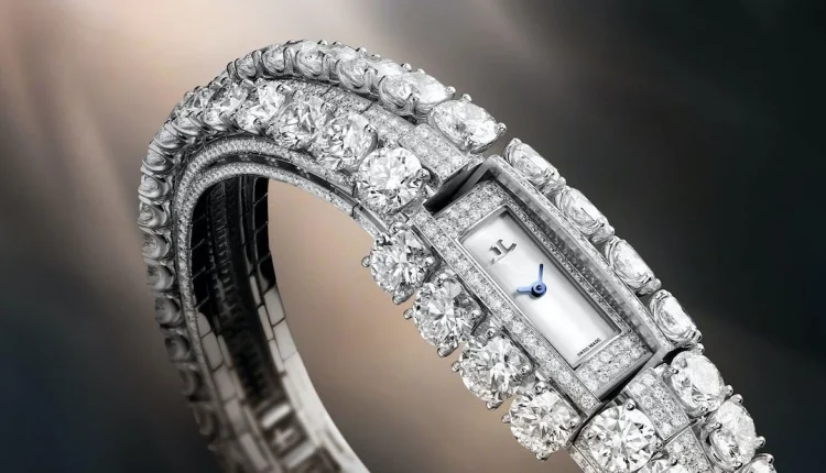 أحدث الساعات المرصّوفة بالألماس