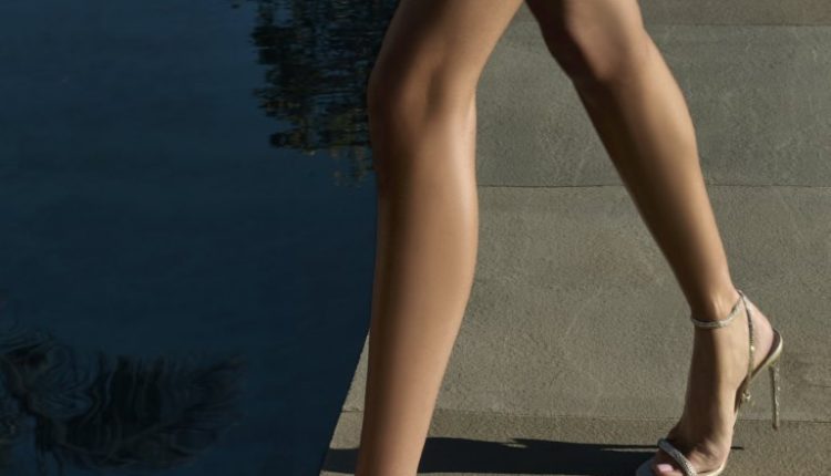 رينيه كاوفيلا: سحر "أوليمبوس" والزفاف لربيع 2026