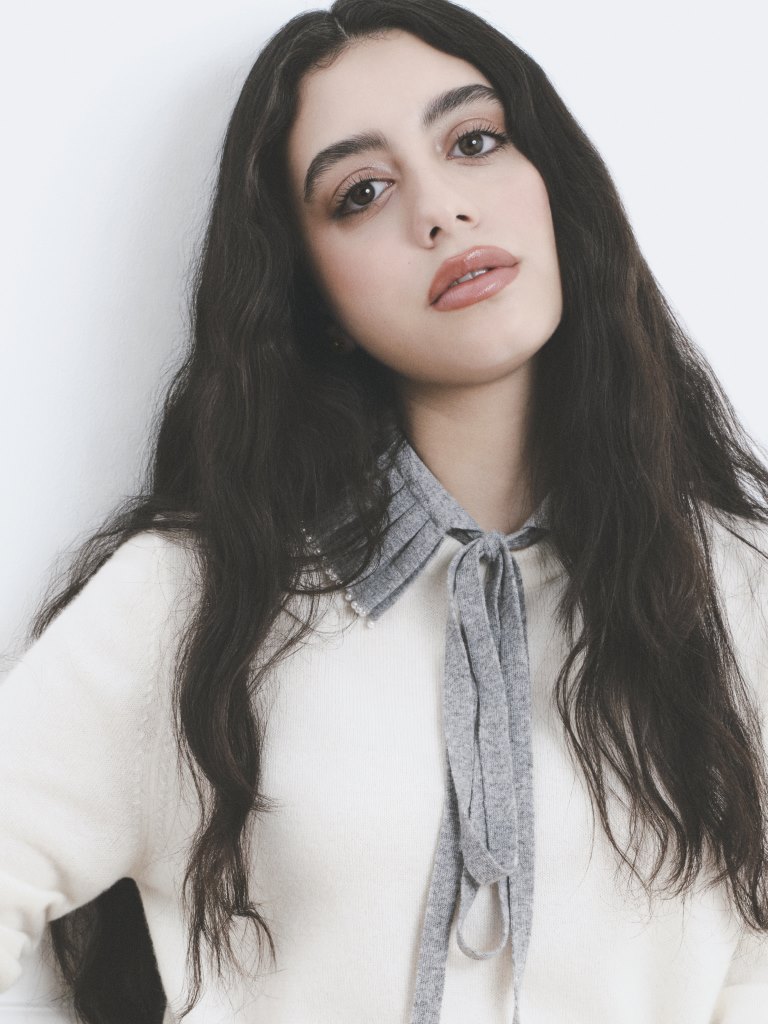 دار ديور تختار ياسمينة العبد سفيرة جديدة لجمالها