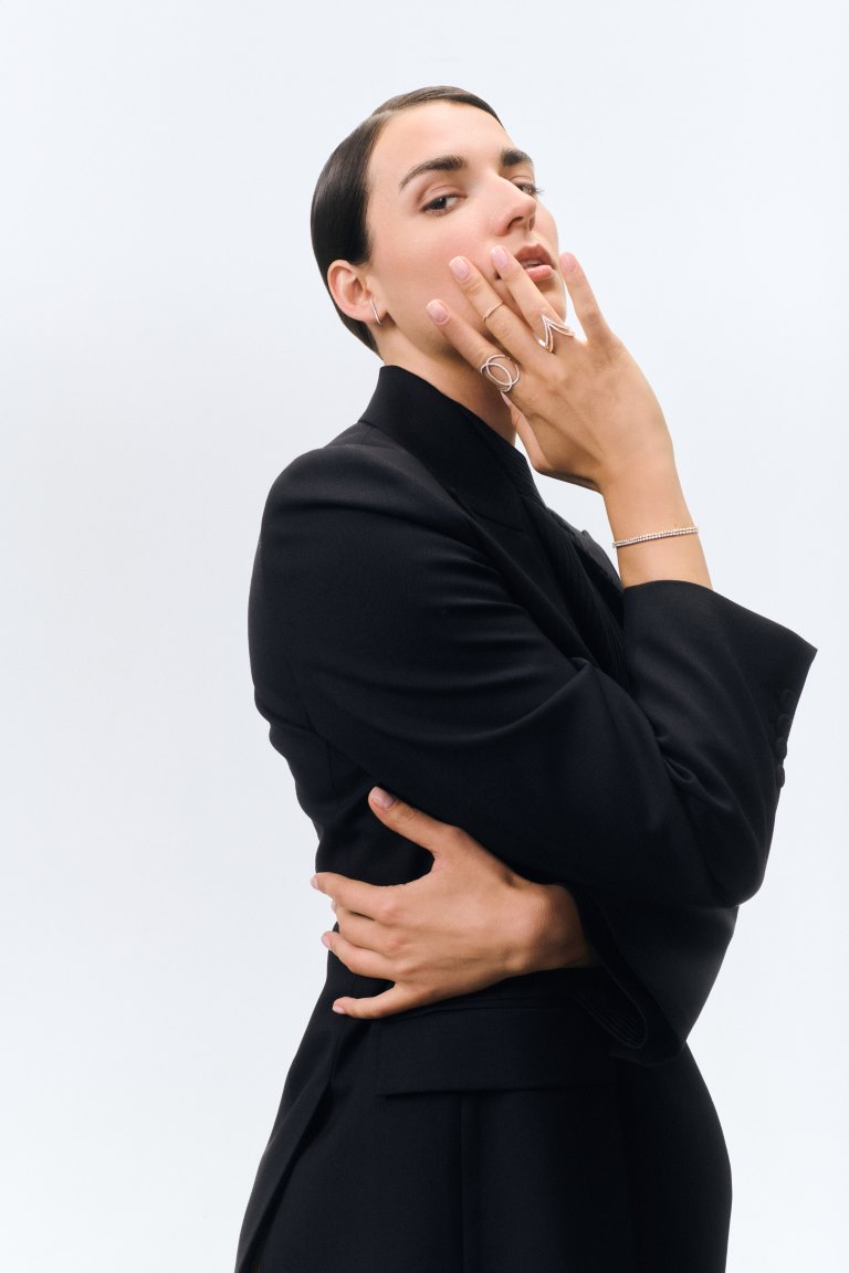 Djula للمجوهرات تفتتح وجهتها الجديدة في دبي مول