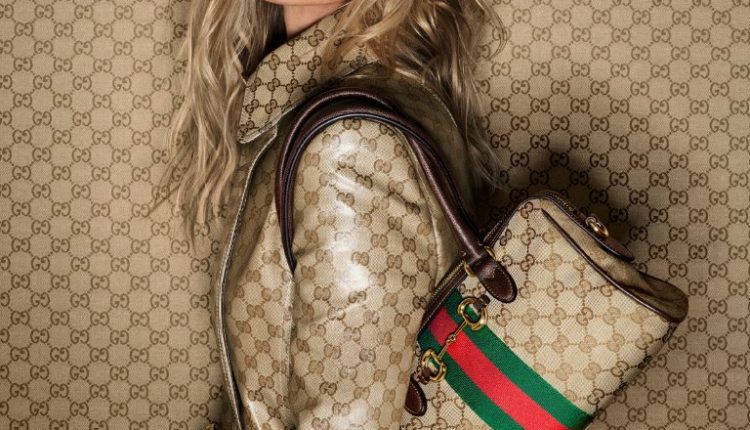 لقاء الأجيال: كيت موس وإيميلي راتاجكوسكي في أحدث حملات غوتشي